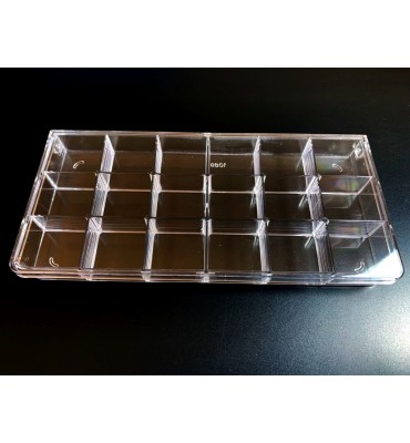 SB001 Transparent box with 18 compartments