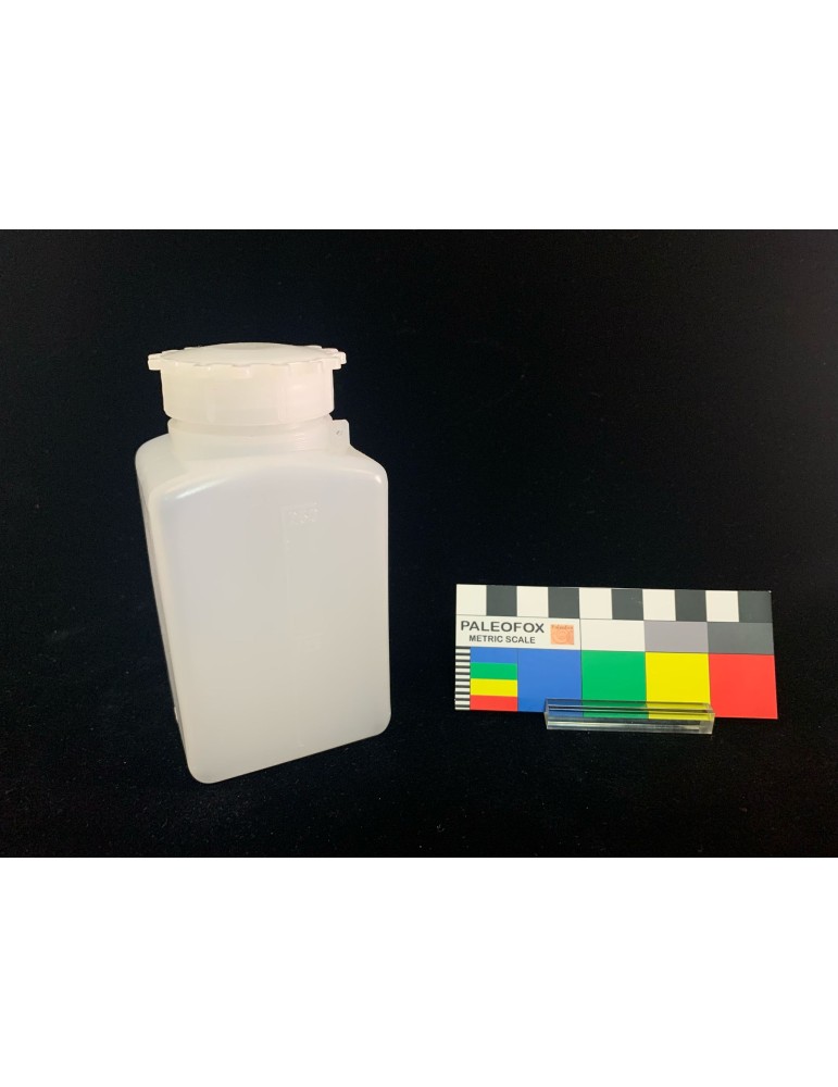 FC002 rectangular polyethylene bottle mm 57x60x110 - 250 cc