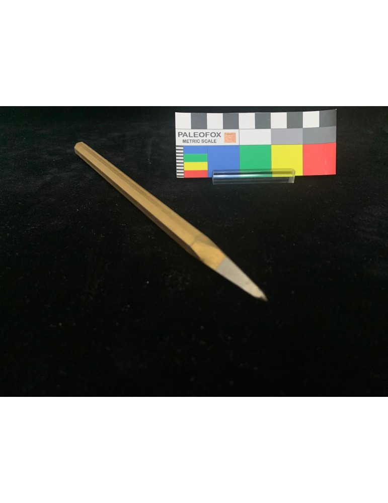 GS011 - Scalpello per rocce a punta 200x10 mm