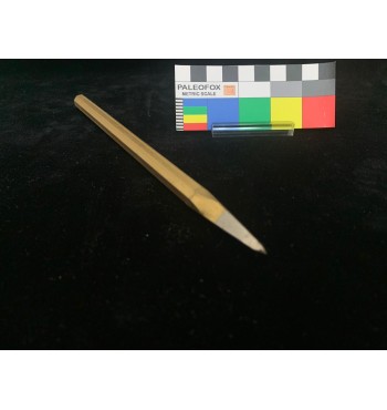 GS011 - Scalpello per rocce a punta 200x10 mm