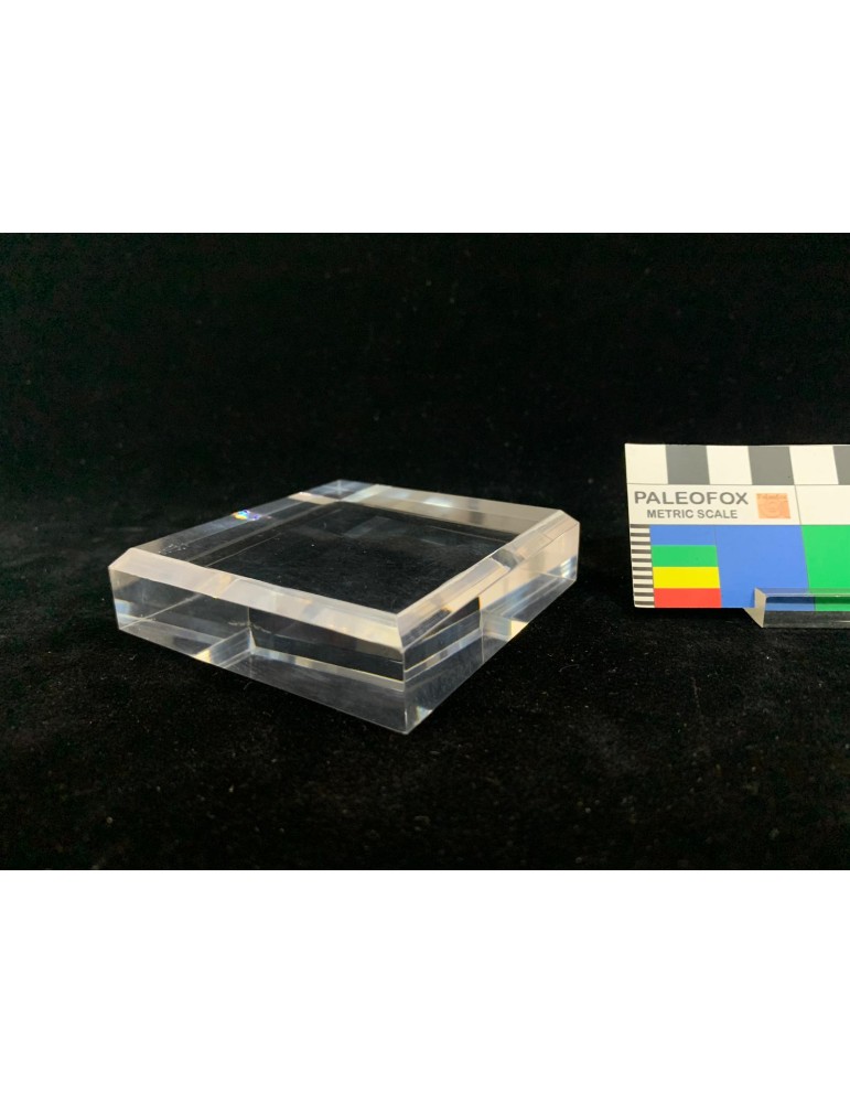 BAA008 - Base acrilico trasparente rettangolare con bordi angolati 80x80x20 mm