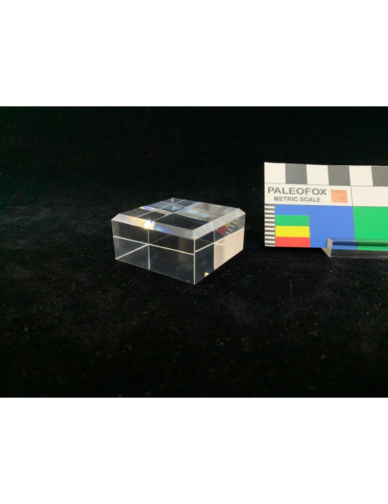 BAA002 - Base acrilico trasparente rettangolare con bordi angolati 40x40x20 mm