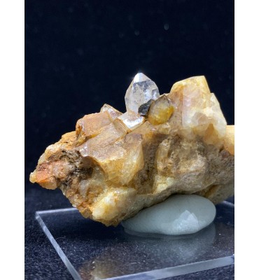 Cristallo di Quarzo su Matrice — Monti Pisani, Toscana - Italia